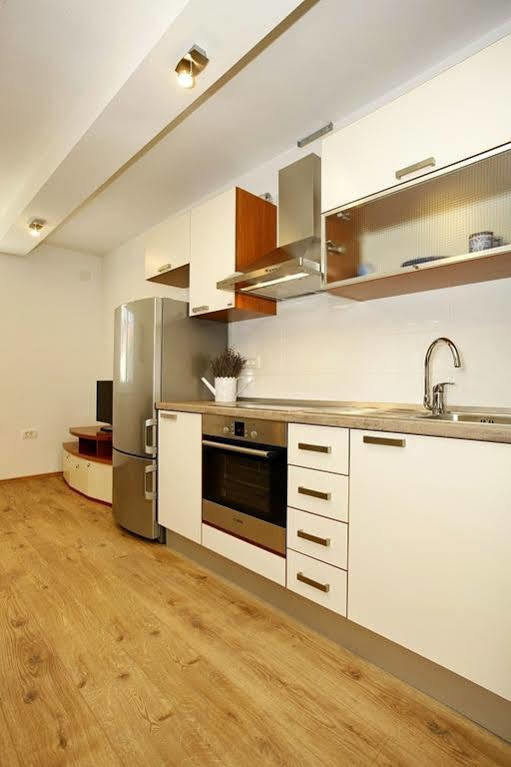 Apartment Inka Nice And Comfy Zadar Bagian luar foto